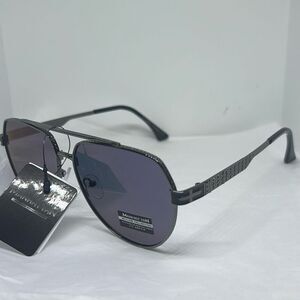 Manhattan Collection Aviator Sunglasses – Maximum UV Protection – Designer Metal